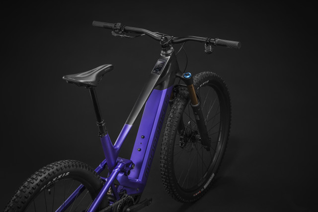 2025 mondraker scree top.jpg